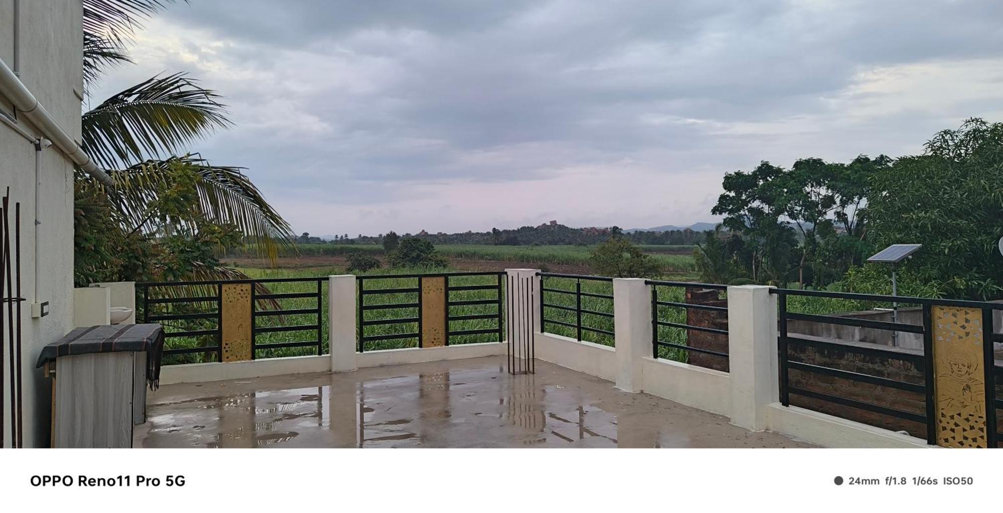 Coconut Homestay Hampi Eksteriør bilde